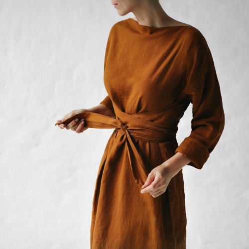 Linen dress with belt mustard