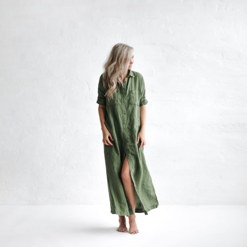 green emerald velvet dress The Daytripper Dress